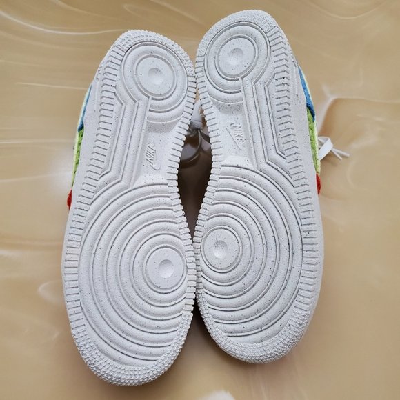 Nike Air Force 1 LV8 Next Nature - Picture 9 of 11